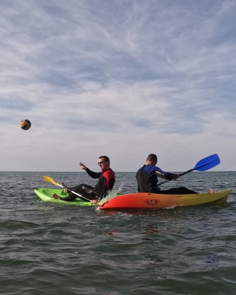 activite-groupe-kayak